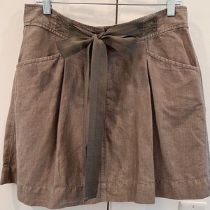 Perfect for a Sunny Day! LOFT (EUC, Size 8) Khaki Skirt w/Ribbon-Tie Belt